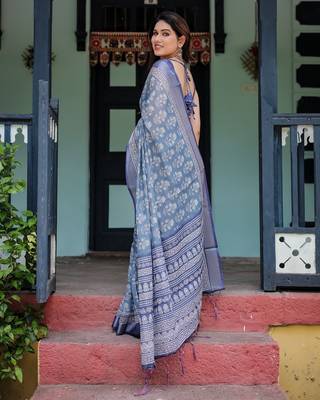 Floral printed linen saree in handloom weave with blouse piece     5.5m 3