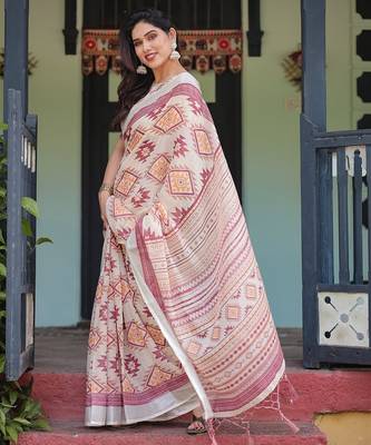 Printed handloom linen saree for women with floral design and tassels 2