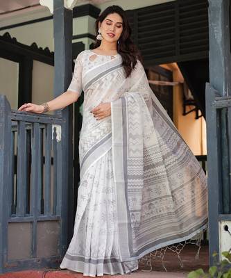Stylish linen handloom saree with floral digital print and tassels     5.5m + 0.8m 2