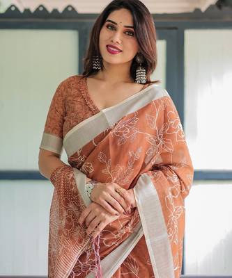 Pure linen handloom saree with floral print and designer tassels 4