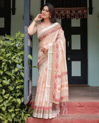 Everyday elegance handloom linen floral saree with blouse piece     5.5m 3