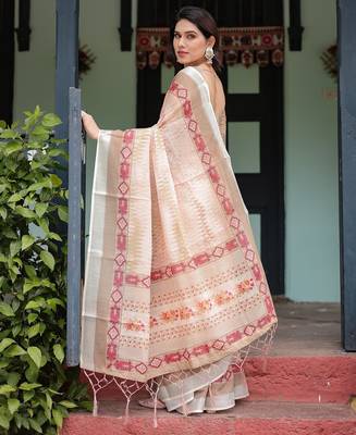 Everyday elegance handloom linen floral saree with blouse piece     5.5m 5