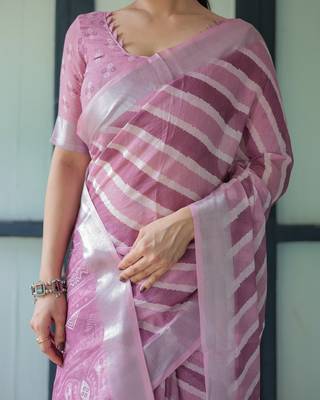 Elegant handloom linen saree with floral print & tassel edges     5.5m + 0.8m blouse 3