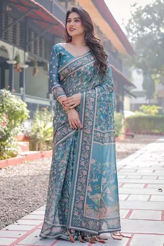 Soft handloom cotton floral saree with tassels – includes 0.8m blouse