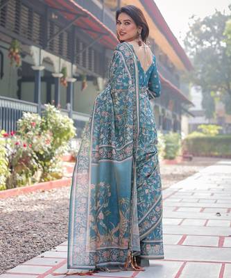 Soft handloom cotton floral saree with tassels     includes 0.8m blouse 3