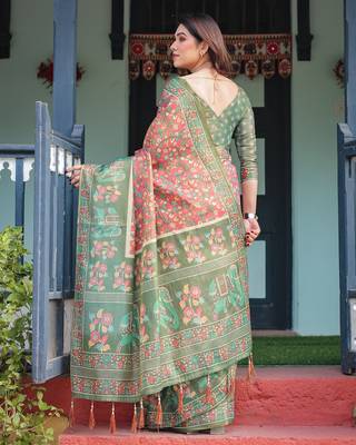 Stylish cotton handloom saree with floral digital print and tassels     5.5m + 0.8m 3