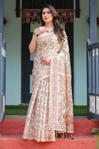 Elegant handloom cotton saree with floral print & tassel edges – 5.5m + 0.8m blouse