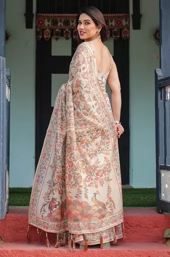 Elegant handloom cotton saree with floral print & tassel edges     5.5m + 0.8m blouse