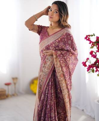 Cotton cotton blend handloom saree with floral motif and tassel border 2