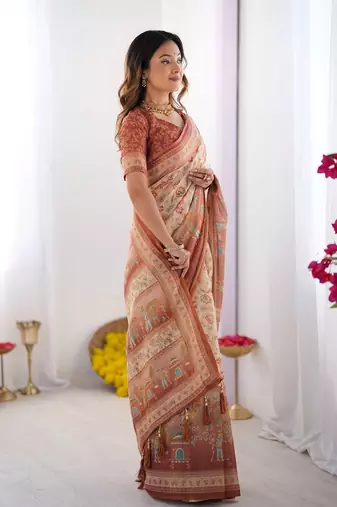 Premium floral print handloom cotton saree with pallu tassels     5.5m