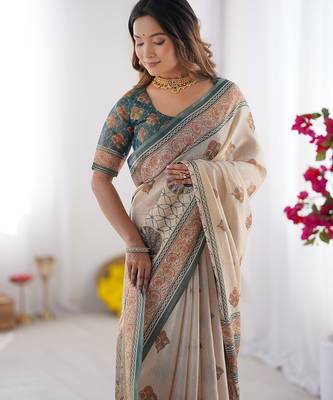 Printed handloom cotton saree for women with floral design and tassels 2