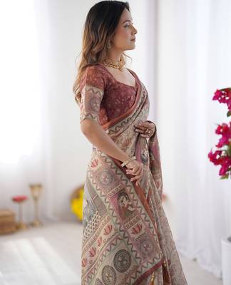 Festive ready handloom cotton saree with floral artwork & matching blouse 5