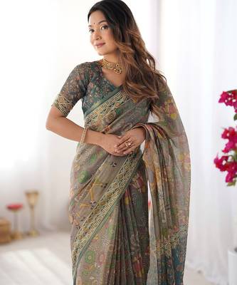 Handloom cotton floral printed saree with tassels & attached blouse     5.5m 2