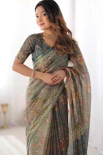 Handloom cotton floral printed saree with tassels & attached blouse     5.5m