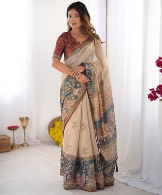 Elegant handloom cotton saree with floral print & tassel edges     5.5m + 0.8m blouse 4