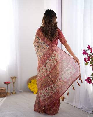 Soft handloom cotton floral saree with tassels     includes 0.8m blouse 3