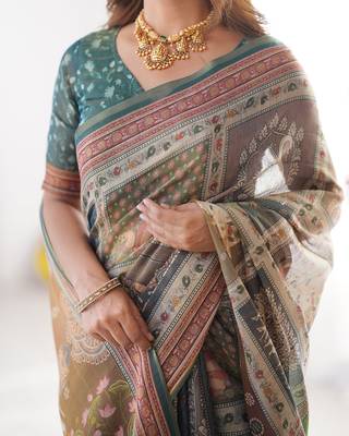Cotton cotton blend handloom saree with floral motif and tassel border 4