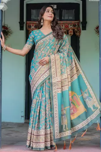 Traditional handloom cotton floral saree with matching blouse & tassel detailing