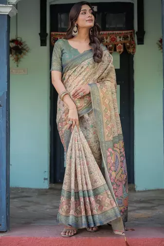 Soft handloom cotton floral saree with tassels     includes 0.8m blouse