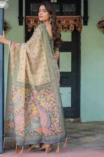 Soft handloom cotton floral saree with tassels     includes 0.8m blouse