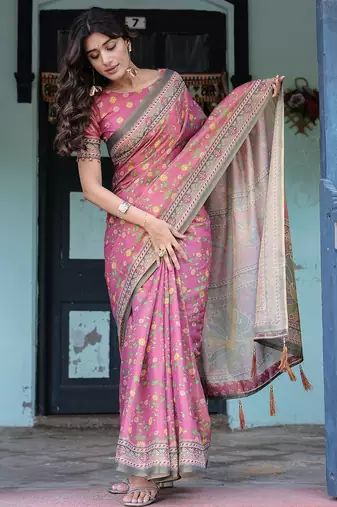 Women   s handloom cotton saree     floral printed with attached blouse & tassels