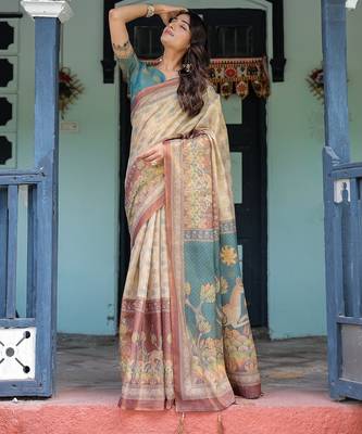 Soft handloom cotton floral saree with tassels     includes 0.8m blouse 3