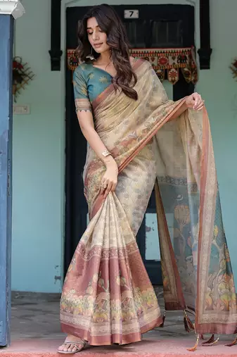 Soft handloom cotton floral saree with tassels     includes 0.8m blouse