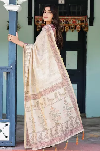Designer floral print handloom cotton saree with tassel pallu & blouse