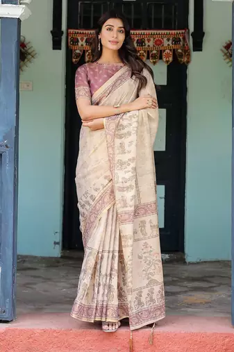 Designer floral print handloom cotton saree with tassel pallu & blouse