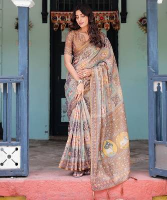 Pastel floral handloom cotton saree with pallu tassels & blouse piece 2