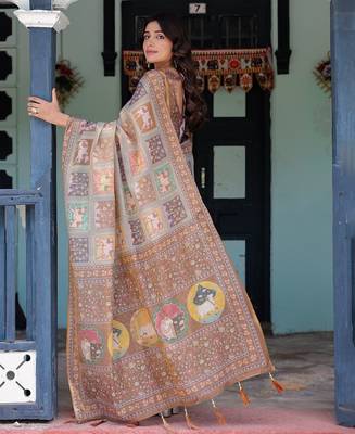 Pastel floral handloom cotton saree with pallu tassels & blouse piece 4