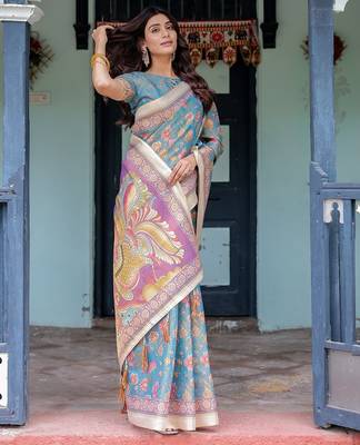 Women   s handloom cotton saree     floral printed with attached blouse & tassels 3