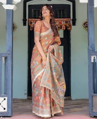 Printed handloom cotton saree for women with floral design and tassels 5