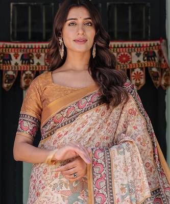 Stylish cotton handloom saree with floral digital print and tassels     5.5m + 0.8m 2
