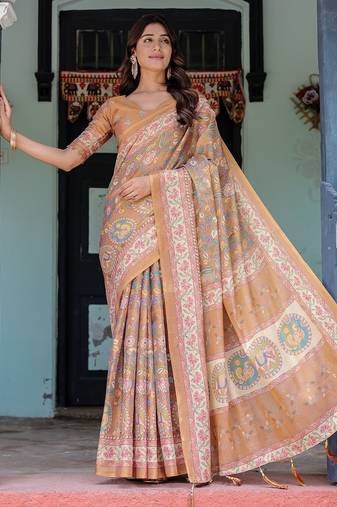 Festive ready handloom cotton saree with floral artwork & matching blouse