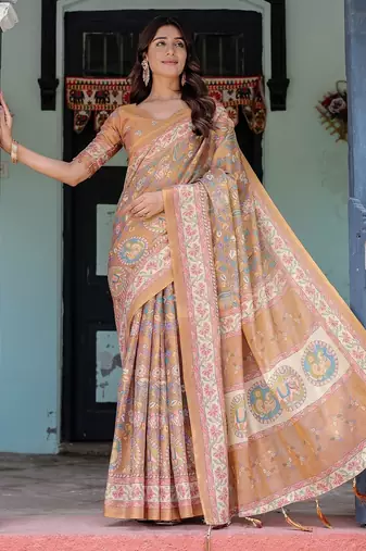 Festive ready handloom cotton saree with floral artwork & matching blouse