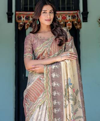 Pure cotton handloom saree with floral print and designer tassels 3