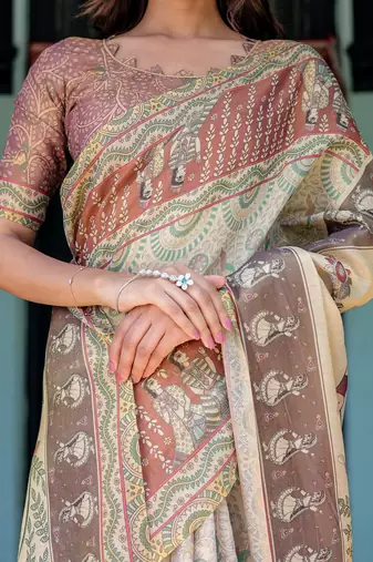 Pure cotton handloom saree with floral print and designer tassels