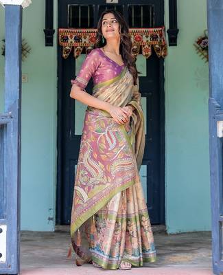 Soft handloom cotton floral saree with tassels     includes 0.8m blouse 3