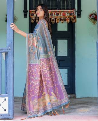 Graceful handloom cotton saree with artistic floral print & tassels 3