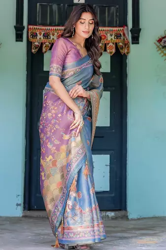 Graceful handloom cotton saree with artistic floral print & tassels