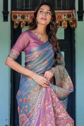 Graceful handloom cotton saree with artistic floral print & tassels
