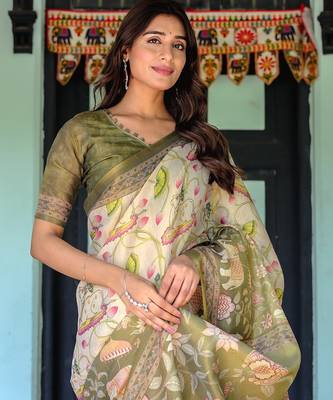 Cotton handloom saree with digital floral print and tassels     festive wear 3