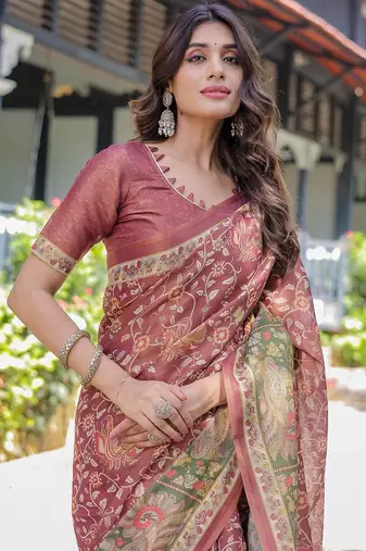 Women   s handloom cotton saree     floral printed with attached blouse & tassels