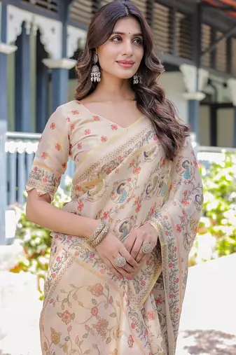 Premium floral print handloom cotton saree with pallu tassels     5.5m