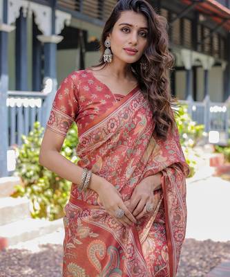 Printed handloom cotton saree for women with floral design and tassels 3
