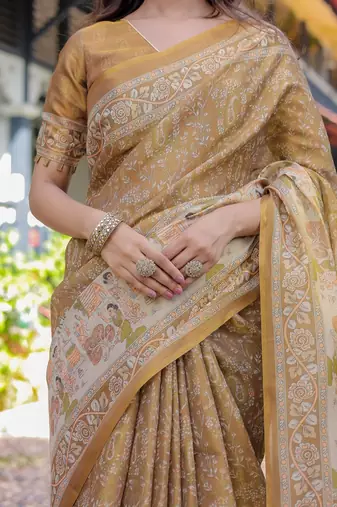 Stylish cotton handloom saree with floral digital print and tassels     5.5m + 0.8m