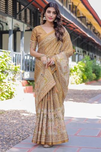 Stylish cotton handloom saree with floral digital print and tassels – 5.5m + 0.8m