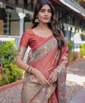 Floral printed cotton saree in handloom weave with blouse piece     5.5m 3