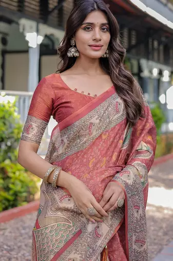 Floral printed cotton saree in handloom weave with blouse piece     5.5m